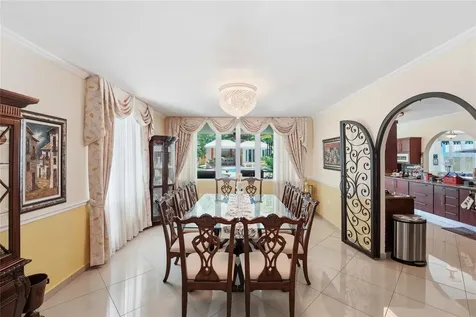644 Heliconia San Juan PR 00926
