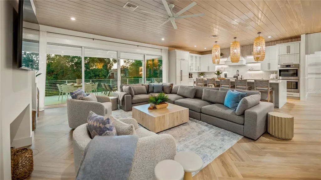 6536 Peacock Road Sarasota FL 34242