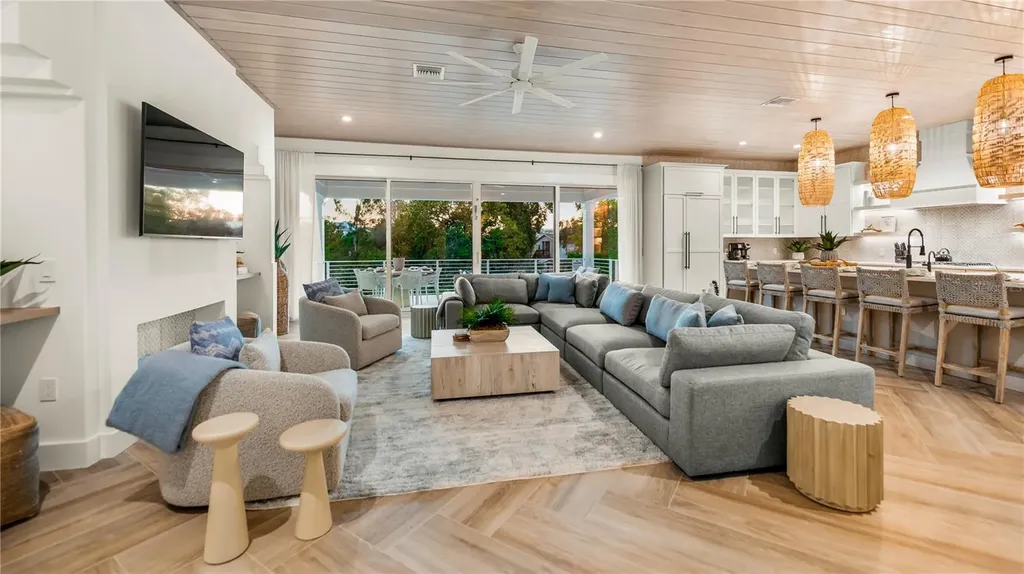 6536 Peacock Road Sarasota FL 34242