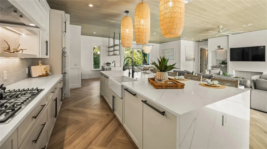 6536 Peacock Road Sarasota FL 34242