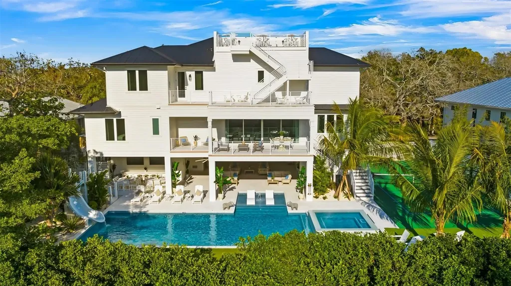 6536 Peacock Road Sarasota FL 34242
