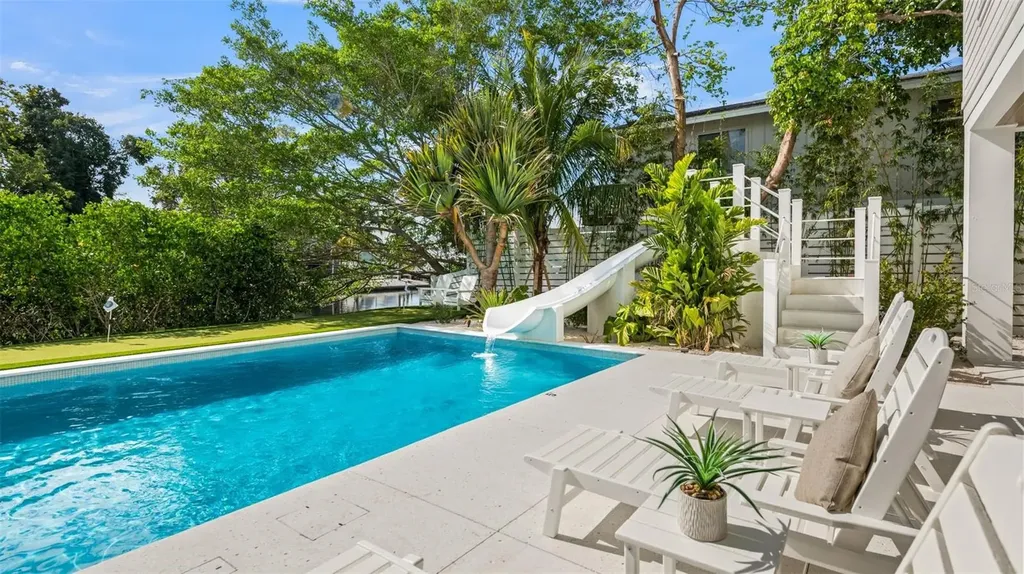 6536 Peacock Road Sarasota FL 34242