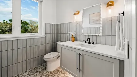 6536 Peacock Road Sarasota FL 34242
