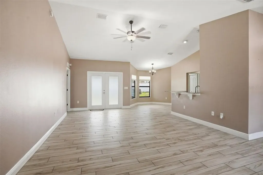 4128 Everett Avenue Spring Hill FL 34609