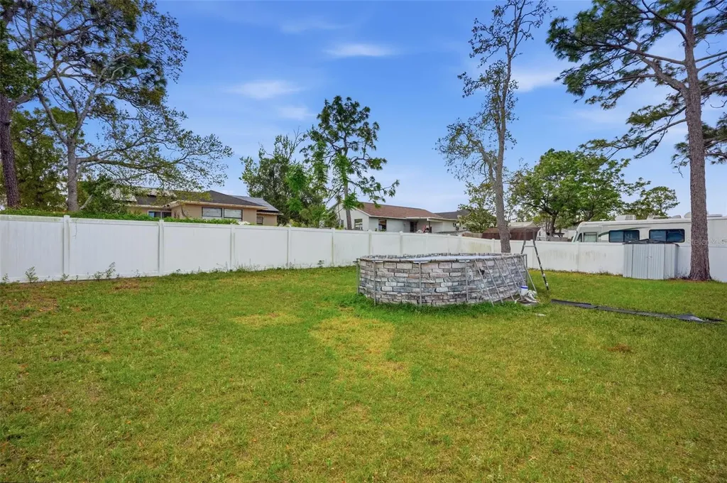 4128 Everett Avenue Spring Hill FL 34609