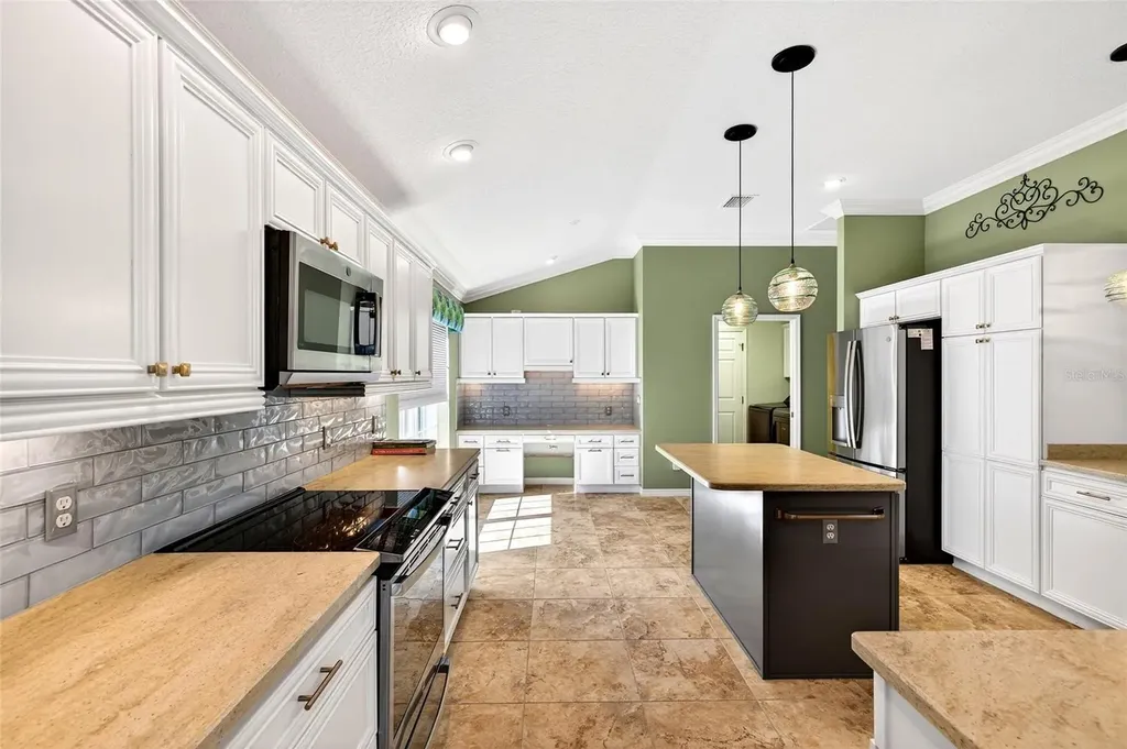 2912 Asher Path The Villages FL 32163
