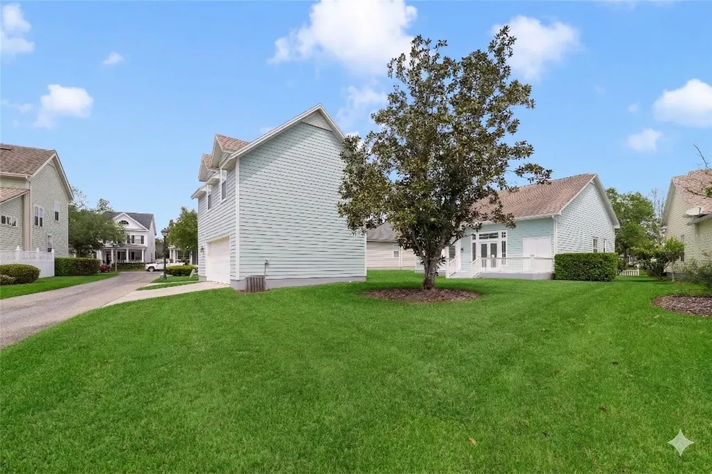 104 Eastpark Crescent Celebration FL 34747