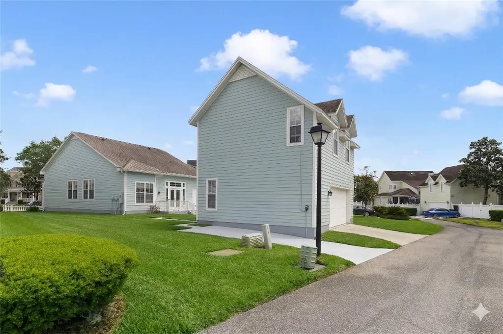 104 Eastpark Crescent Celebration FL 34747