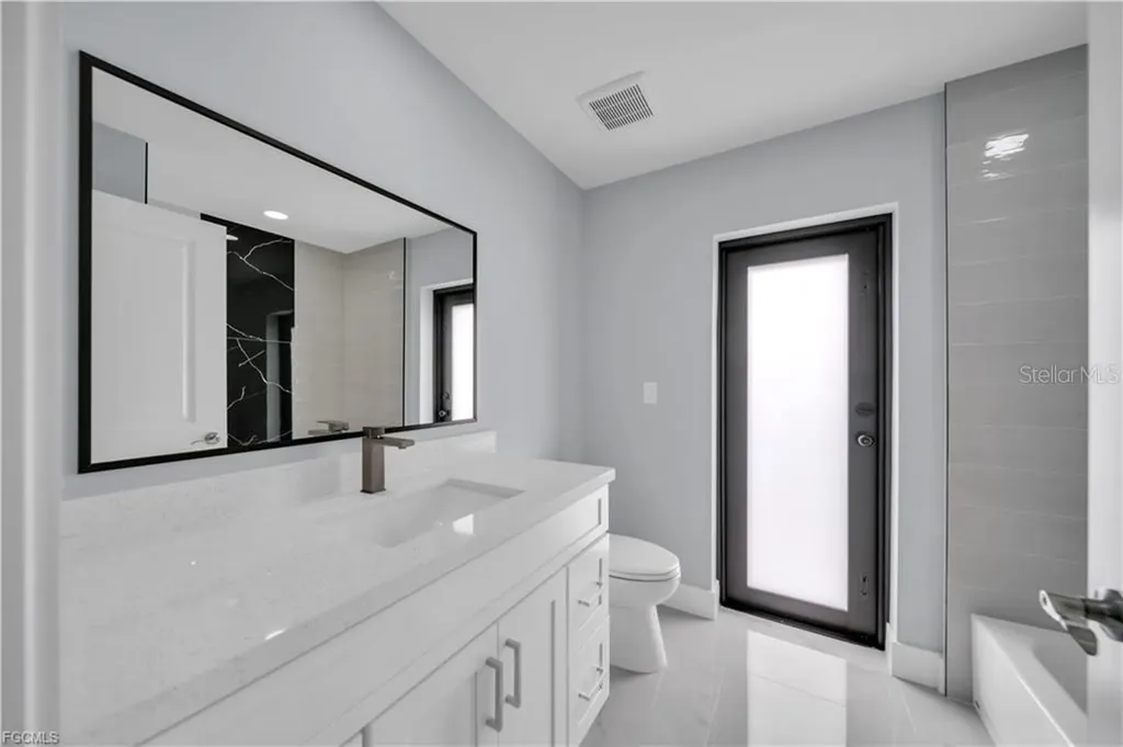 4028 26th Street SW Lehigh Acres FL 33976