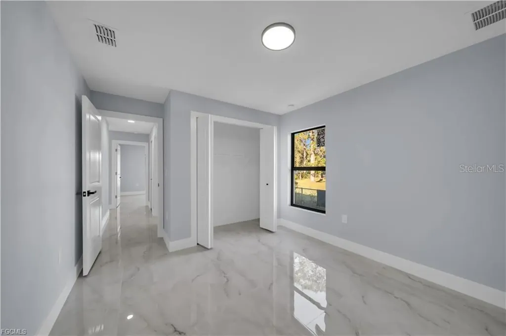 2806 Vera Avenue S Lehigh Acres FL 33976