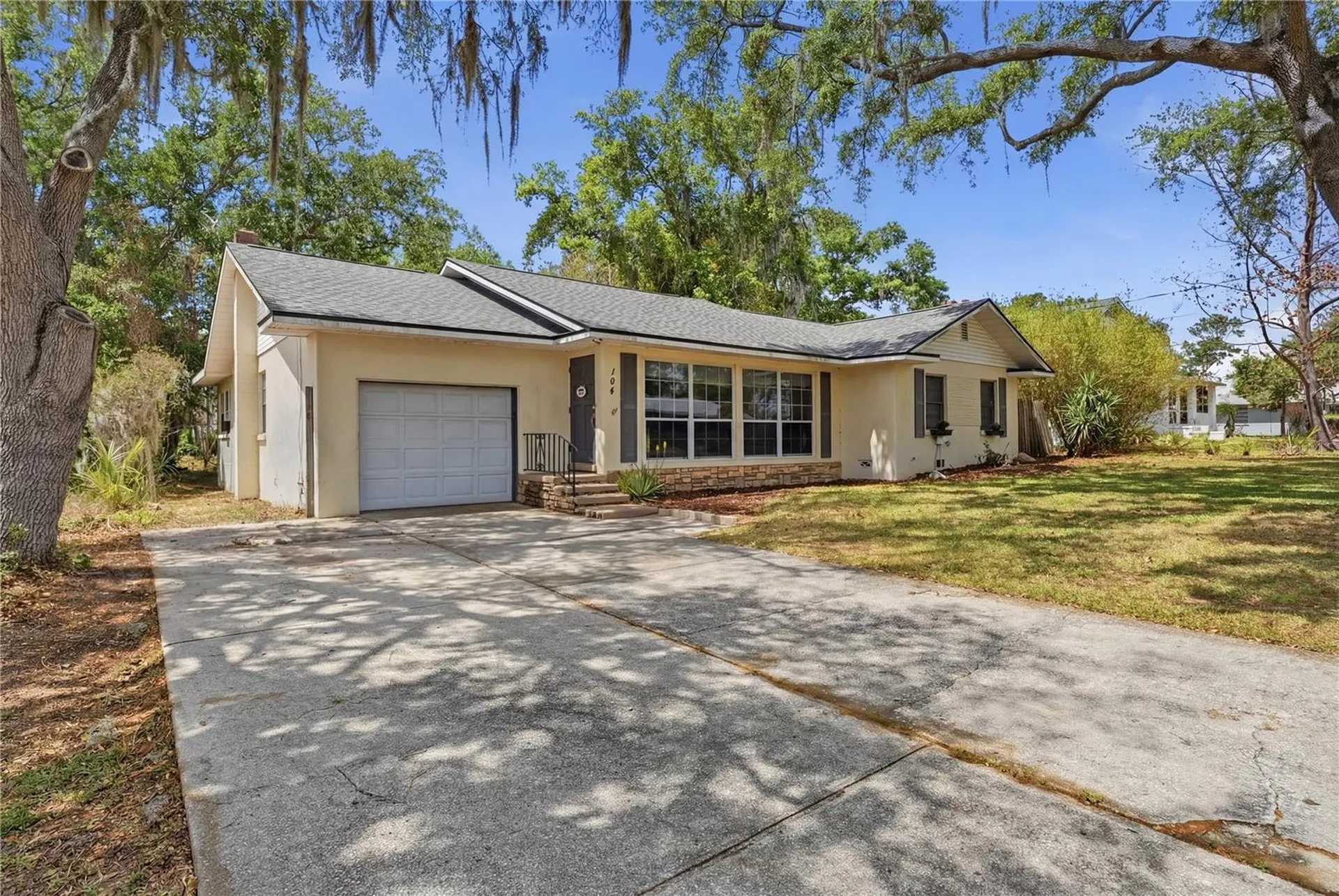 104 11th Street SE Winter Haven FL 33880