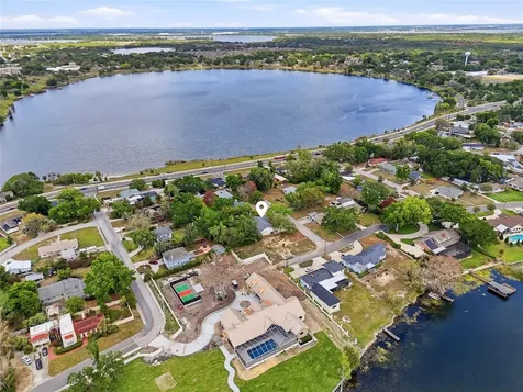 104 11th Street SE Winter Haven FL 33880