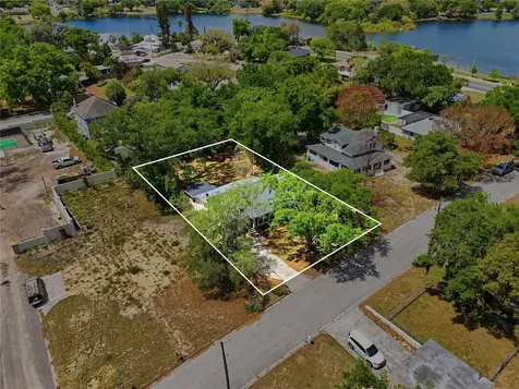 104 11th Street SE Winter Haven FL 33880