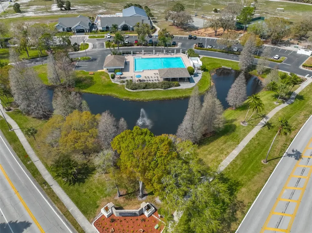 10806 Whitecap Drive Riverview FL 33579