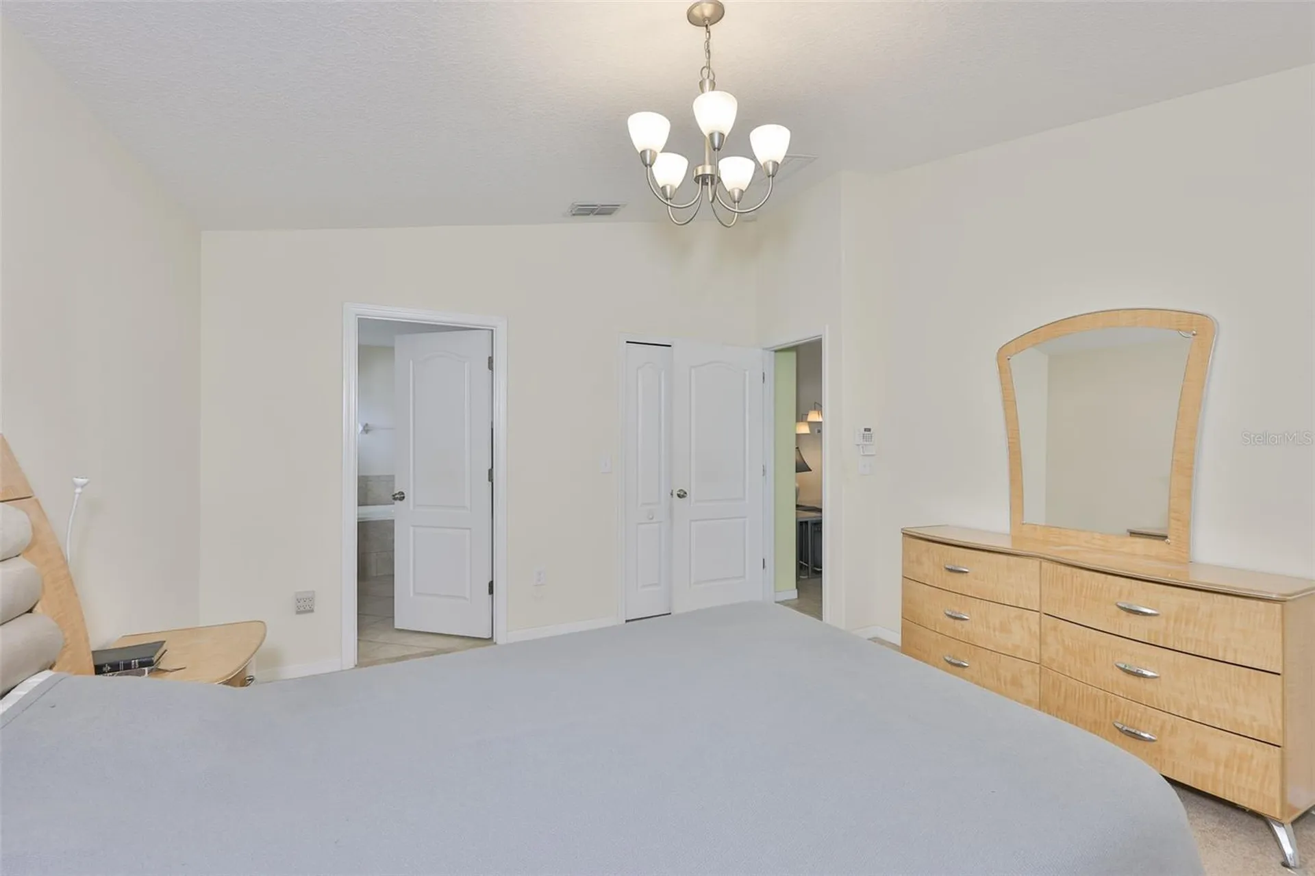 10806 Whitecap Drive Riverview FL 33579