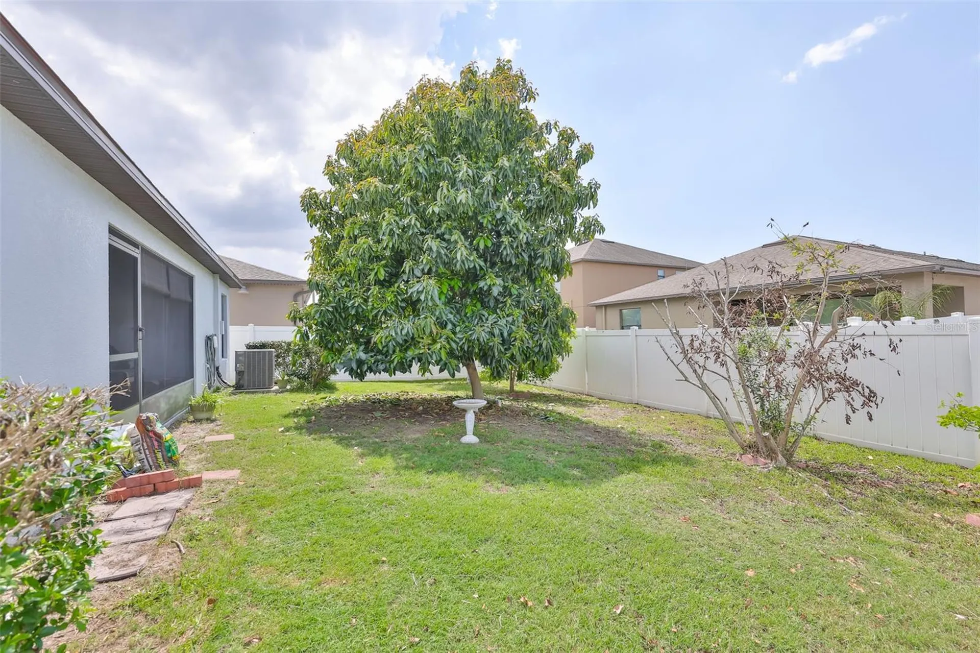 10806 Whitecap Drive Riverview FL 33579