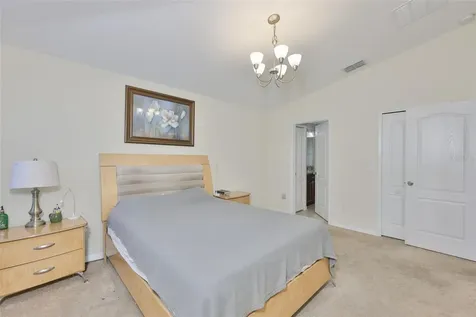 10806 Whitecap Drive Riverview FL 33579