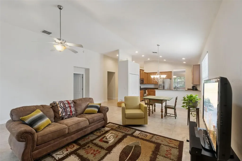 5271 Rishley Run Way Mount Dora FL 32757