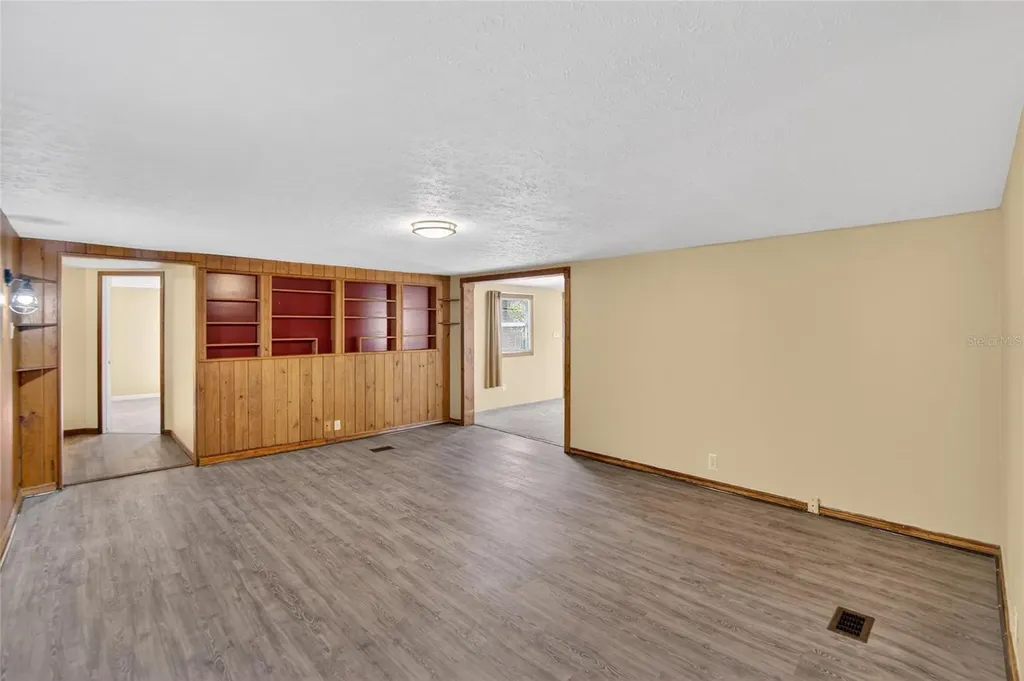13804 Hillcrest Drive Riverview FL 33569