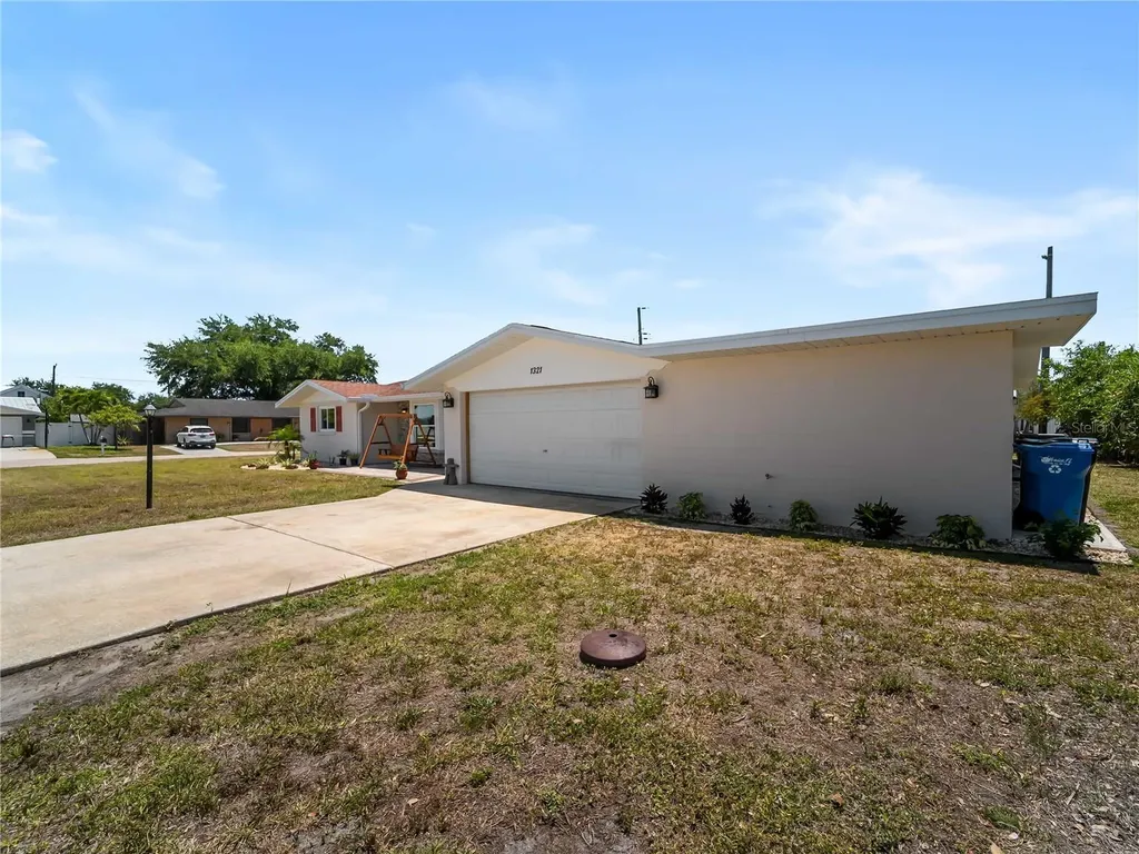 1321 Fir Avenue Venice FL 34285