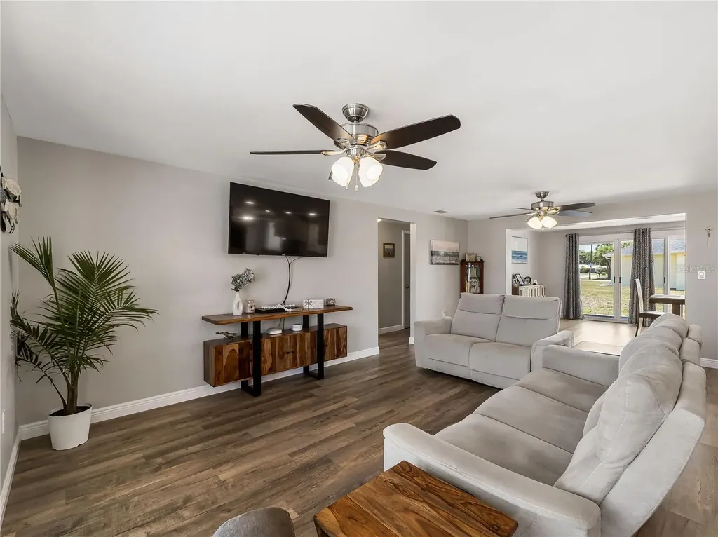 1321 Fir Avenue Venice FL 34285
