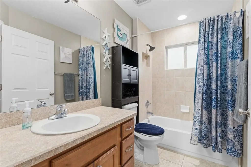 934 NW 255th Way Newberry FL 32669
