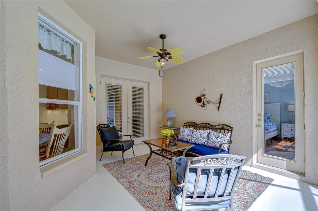 5725 Eaglemount Circle Lithia FL 33547