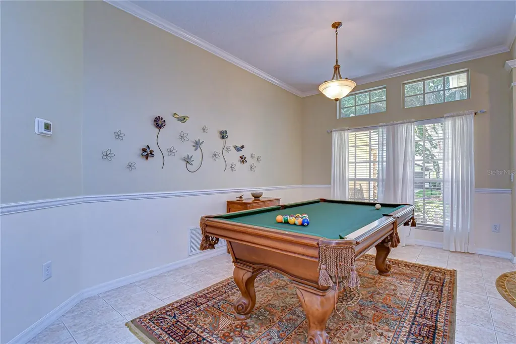 5725 Eaglemount Circle Lithia FL 33547