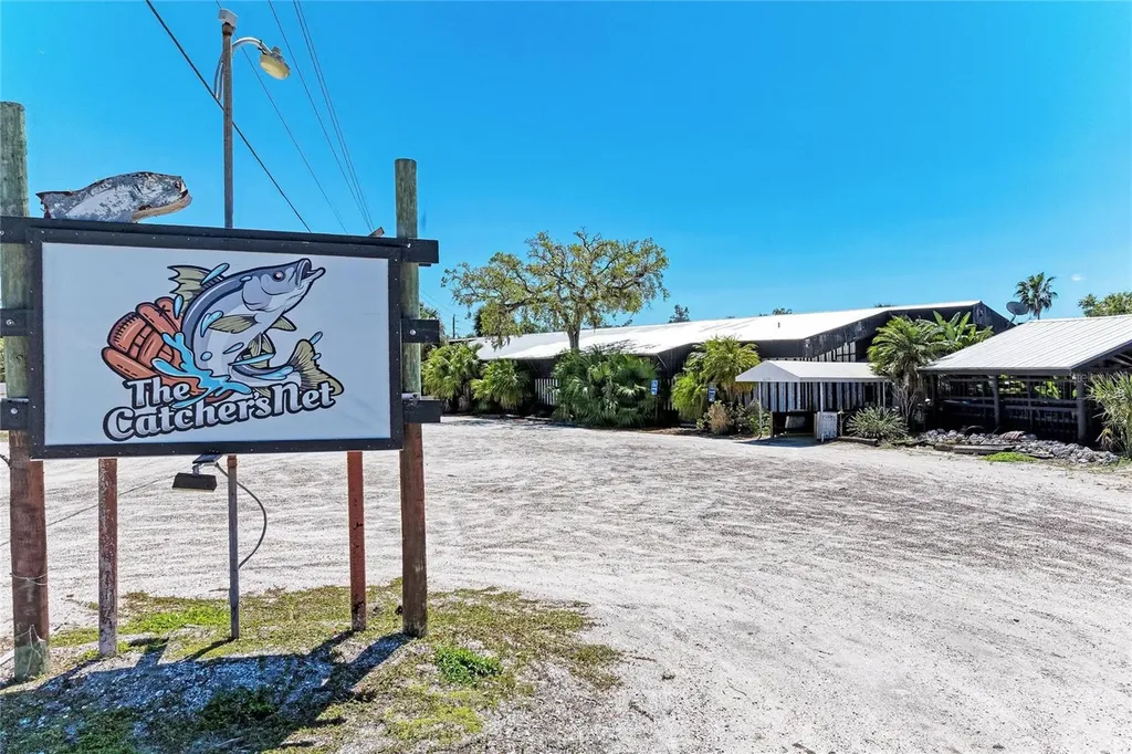 5611 Us Highway 19 Palmetto FL 34221
