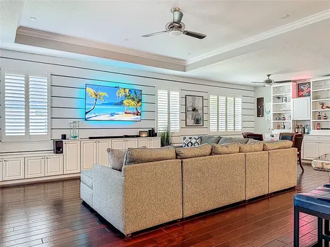 6506 Nestall Court Apollo Beach FL 33572