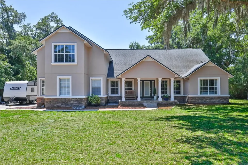 1710 Surrey Trail Wimauma FL 33598