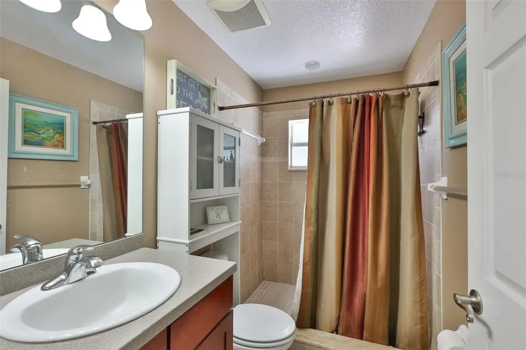 1710 Surrey Trail Wimauma FL 33598