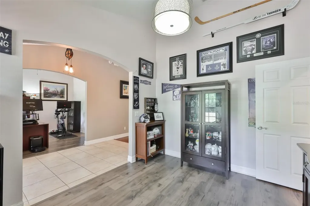 1710 Surrey Trail Wimauma FL 33598