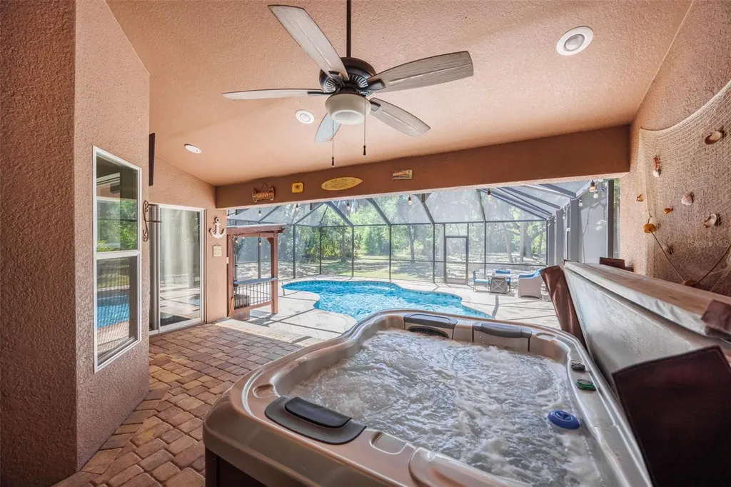 1710 Surrey Trail Wimauma FL 33598