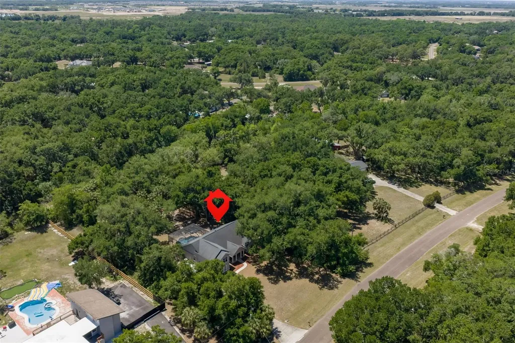 1710 Surrey Trail Wimauma FL 33598
