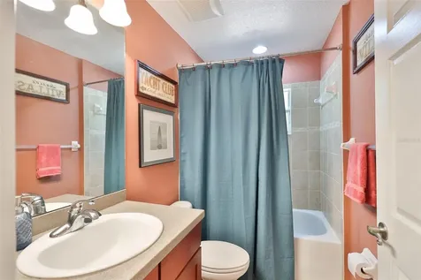 1710 Surrey Trail Wimauma FL 33598