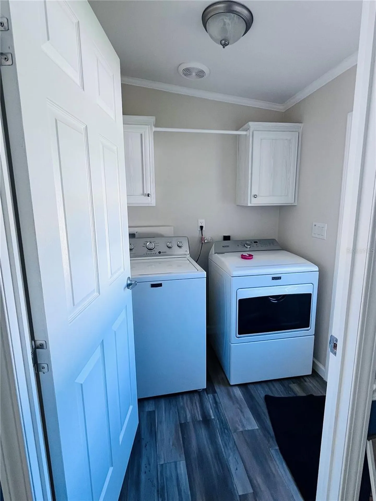 27020 Bloomfield Avenue Yalaha FL 34797