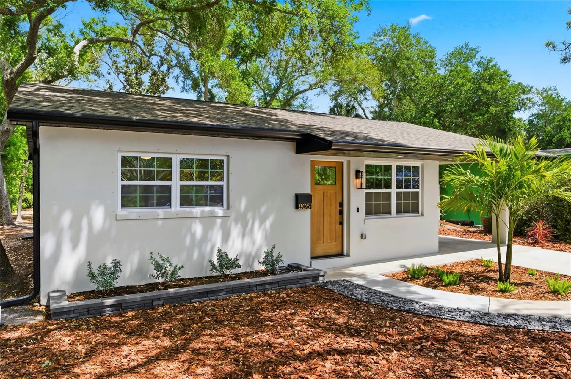 8051 26th Avenue N St Petersburg FL 33710