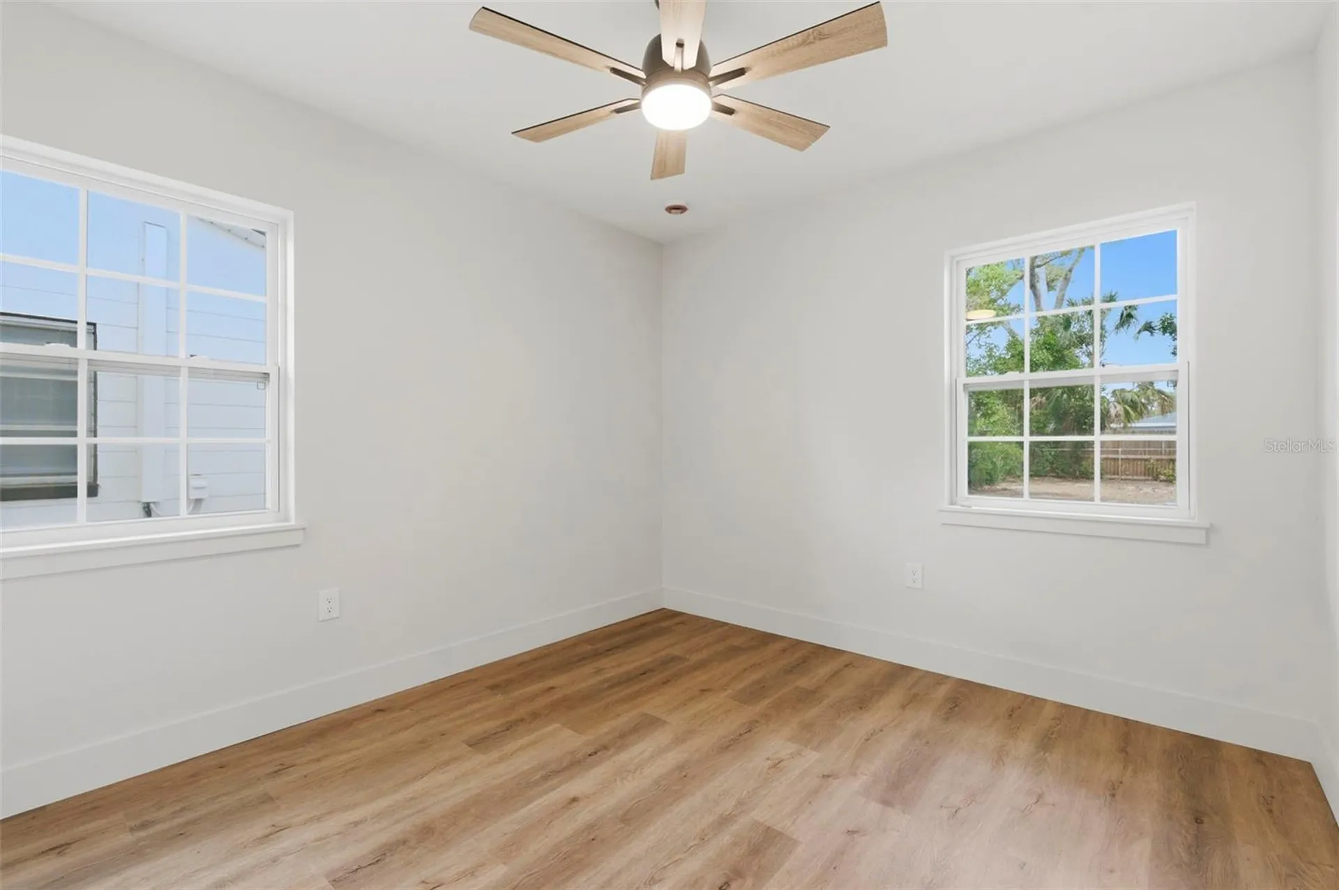 8051 26th Avenue N St Petersburg FL 33710