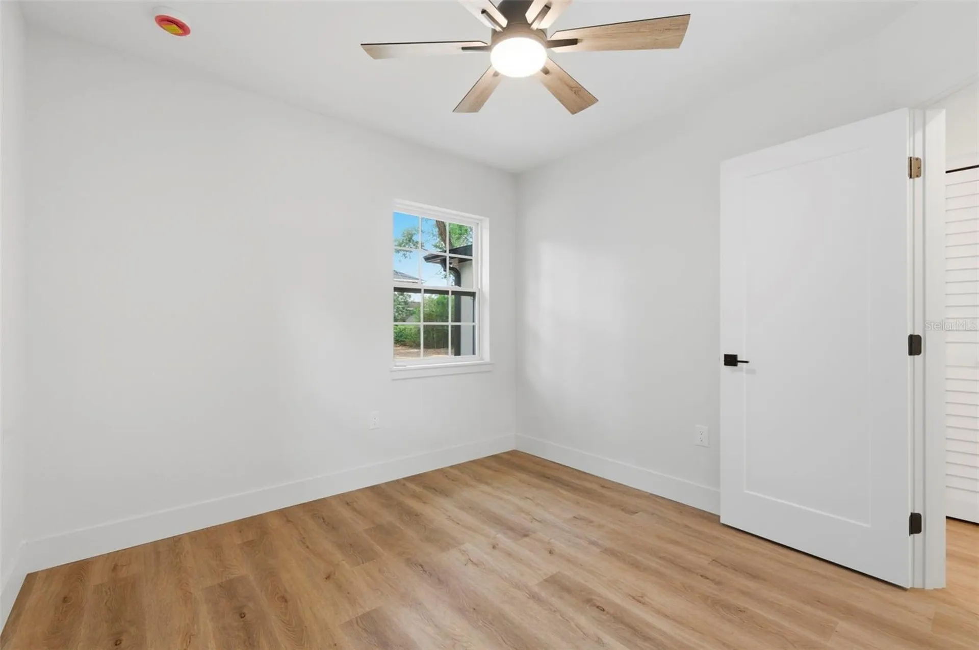 8051 26th Avenue N St Petersburg FL 33710