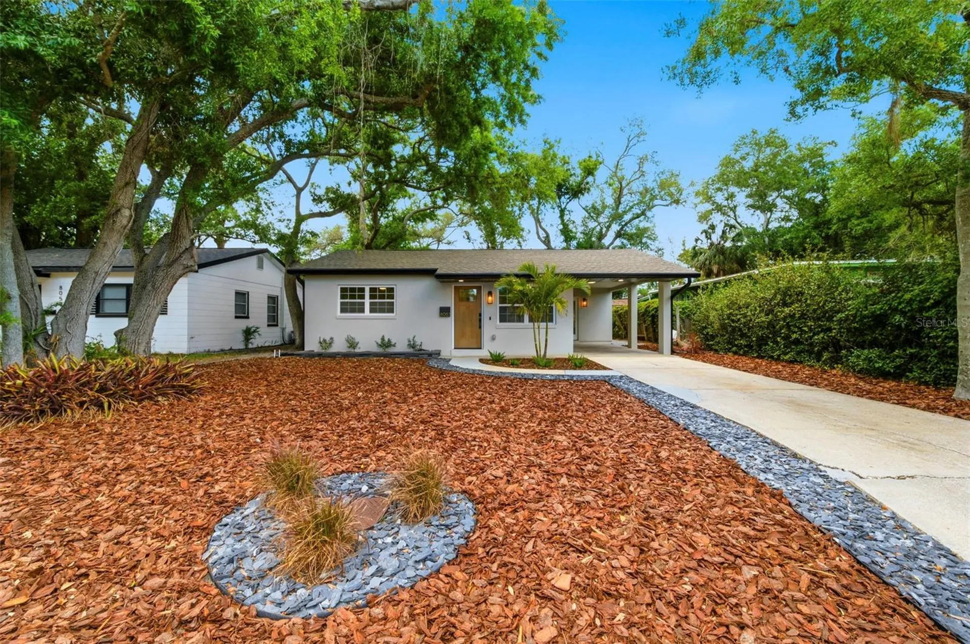 8051 26th Avenue N St Petersburg FL 33710