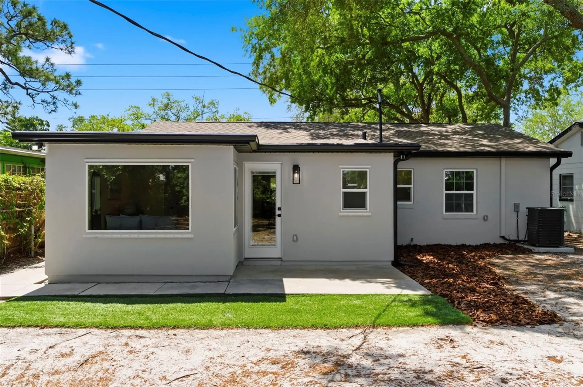 8051 26th Avenue N St Petersburg FL 33710
