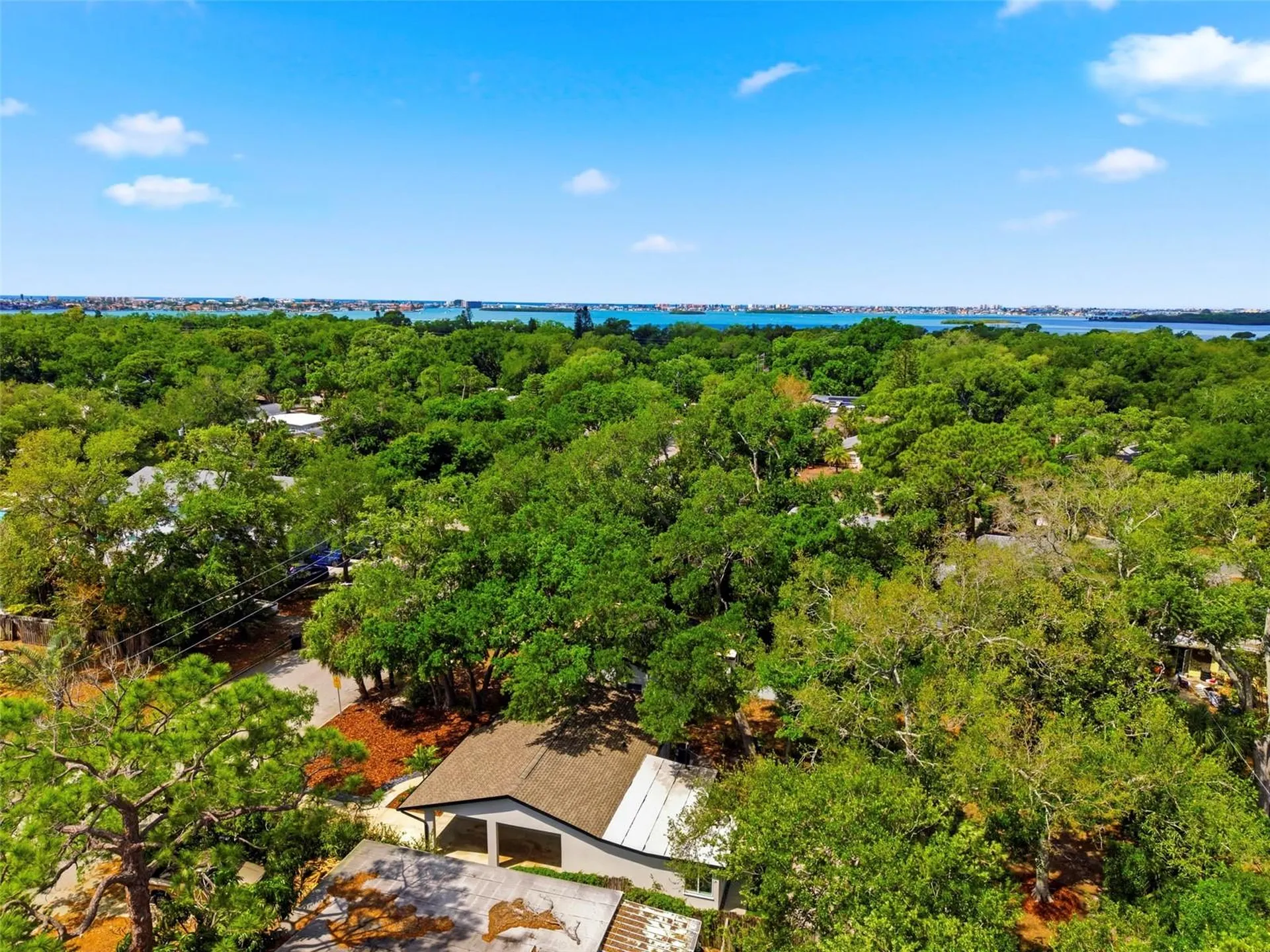 8051 26th Avenue N St Petersburg FL 33710