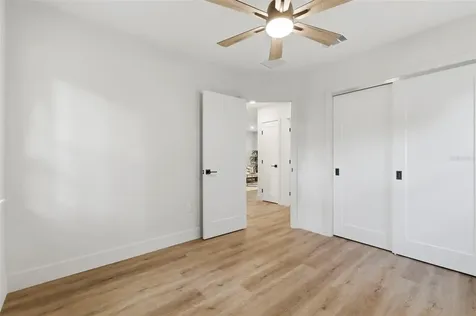 8051 26th Avenue N St Petersburg FL 33710