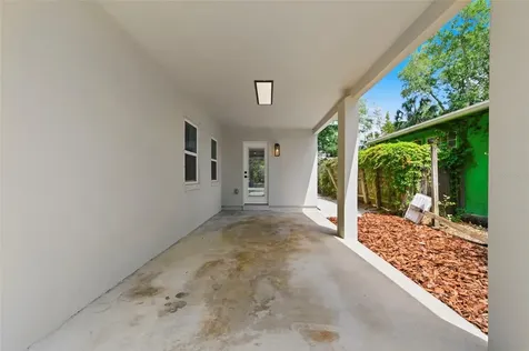 8051 26th Avenue N St Petersburg FL 33710
