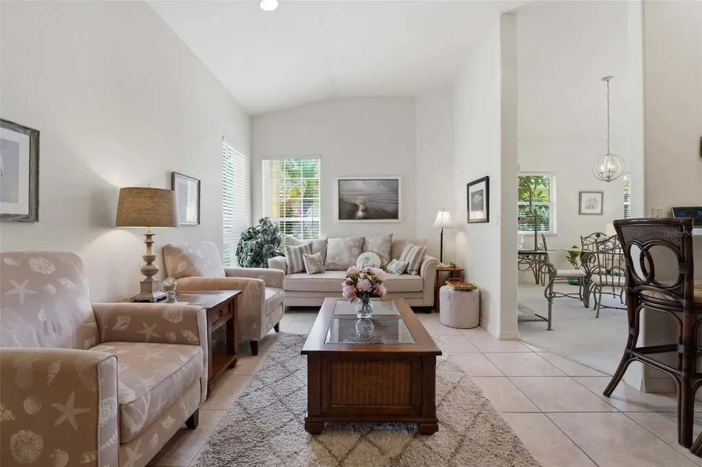 206 Vista Del Lago Way Venice FL 34292