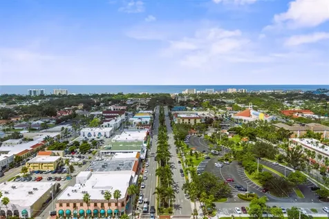 206 Vista Del Lago Way Venice FL 34292