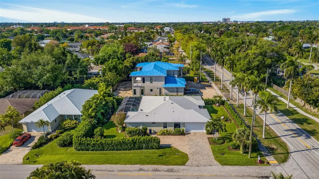12251 Mcgregor Boulevard Fort Myers FL 33919