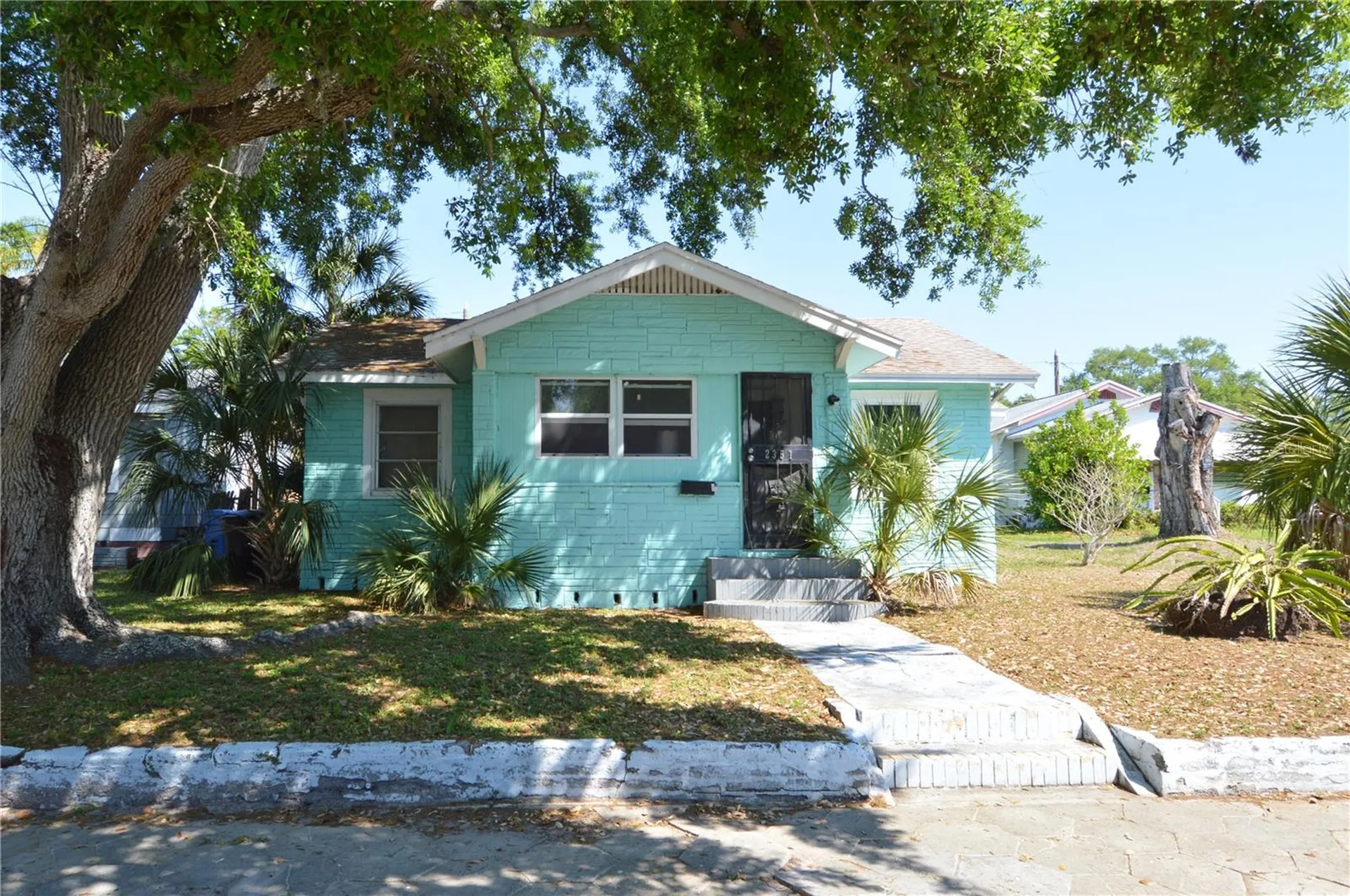 2351 25th Avenue S St Petersburg FL 33712