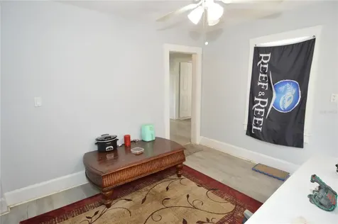 2351 25th Avenue S St Petersburg FL 33712